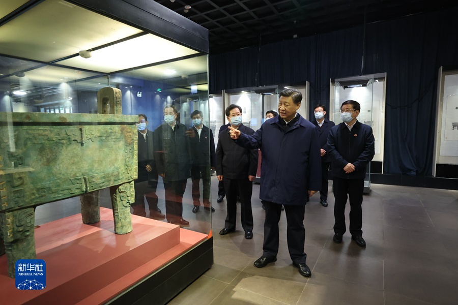 b体育学习进行时丨习说：“殷墟我向往已久”(图1)