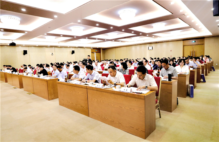 微信图片_20190618183357_副本.jpg