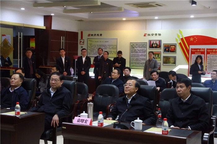 微信图片_20181121183558_副本.jpg