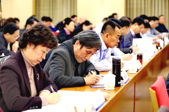 微信图片_20181210194917_副本.jpg