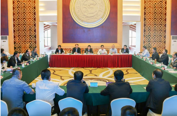 中国监狱工作协会 矫正项目系列研究成果 座谈会在云南省小龙潭监狱举办
