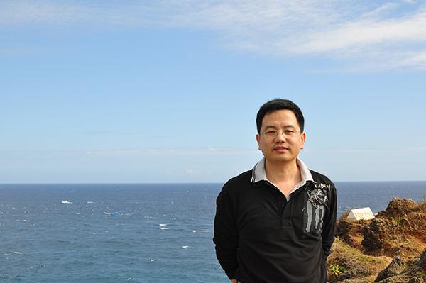 李峰生活照1.jpg