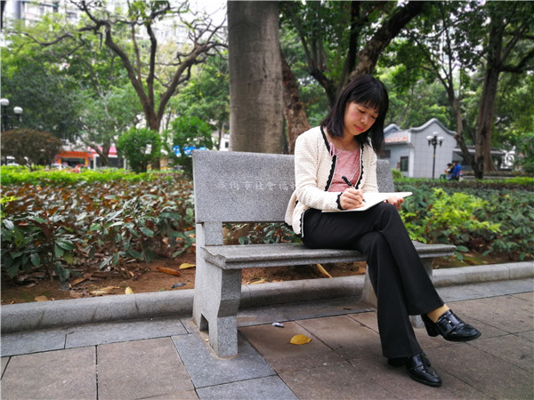 毛晓华1.jpg