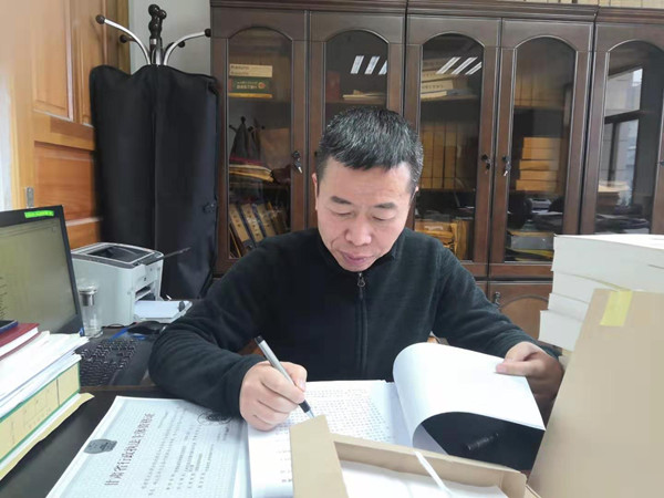 李景海生活照1.jpg