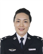 夏灵证件照_副本.jpg