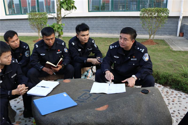 张光安 (1).jpg