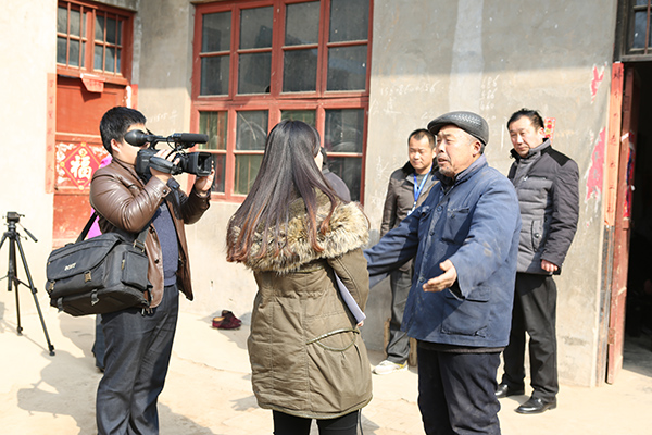 开封市司法局《宋都调解》栏目组工作照（3）.jpg