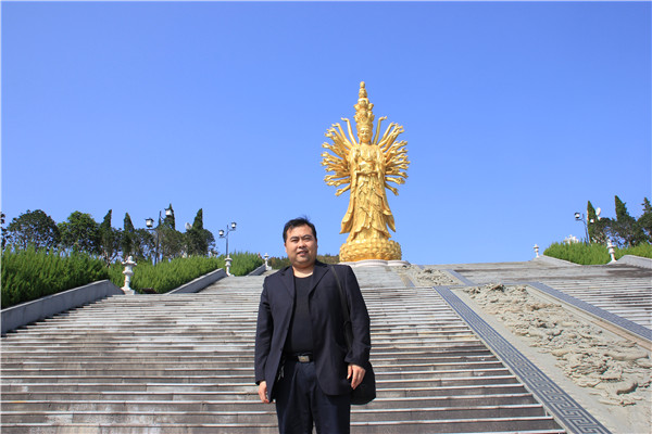 吴吉华2.jpg