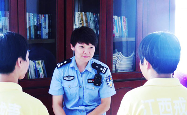 袁丽明照片2.jpg