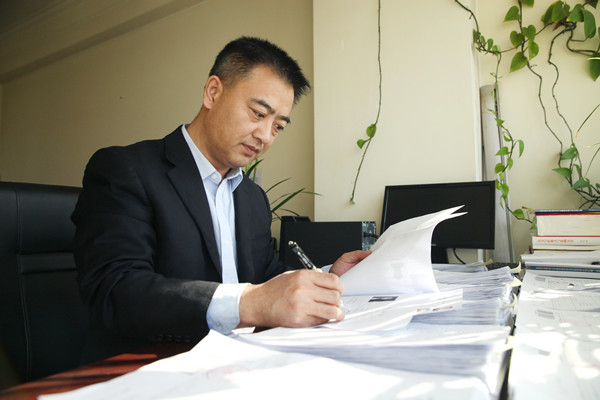 沈育善2.jpg
