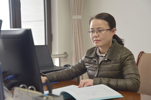 渭南市司法局法考为民好榜样候选人程晓红1.jpg