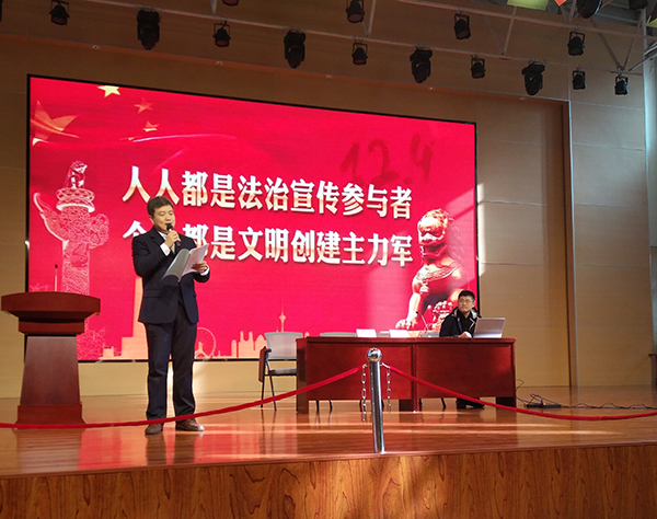 赵一龙生活照2.jpg