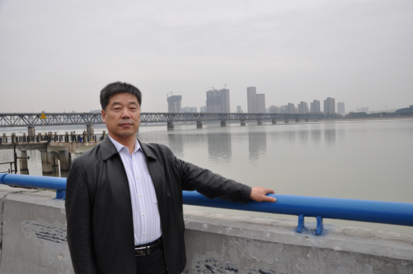 路明琪生活照2.png