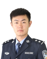 【照片】戒毒人民警察好榜样 新疆维吾尔自治区司法厅 司颜诚_副本.jpg