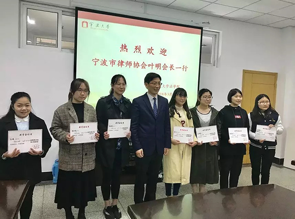 叶明4.jpg