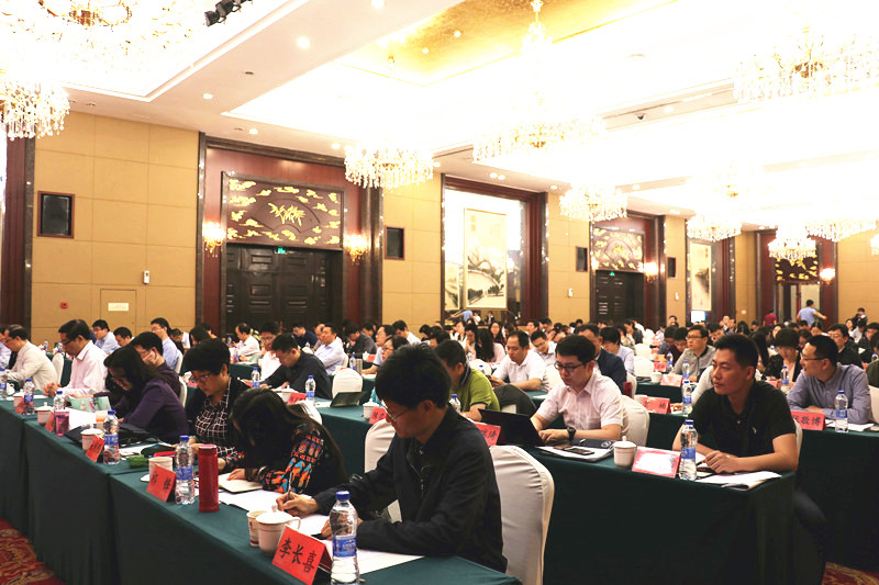 微信图片_20180516220601_副本.jpg