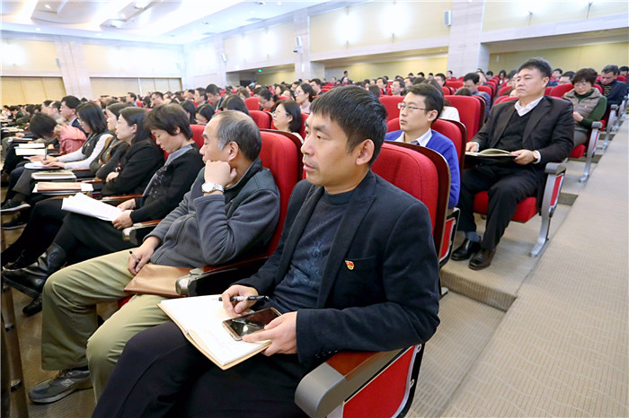 微信图片_20181218155214_副本.jpg